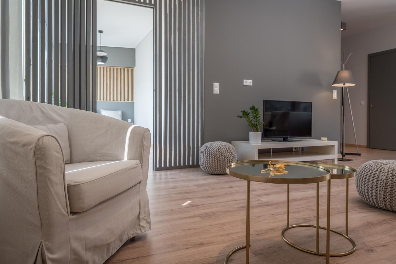 Apartment Center